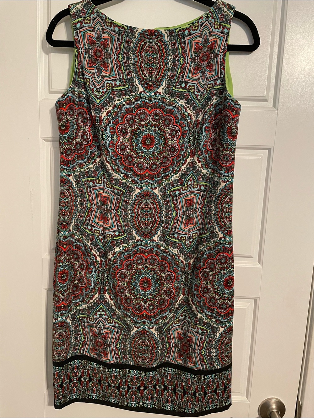 Vibrant Colorful Sleeveless Medallion-Print Shift Dress, NWOT